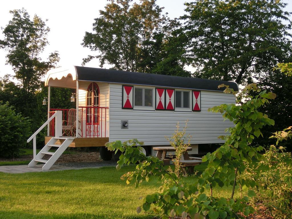 Pipowagen Camping Puur Genieten Bed and Breakfast Someren Habitación foto