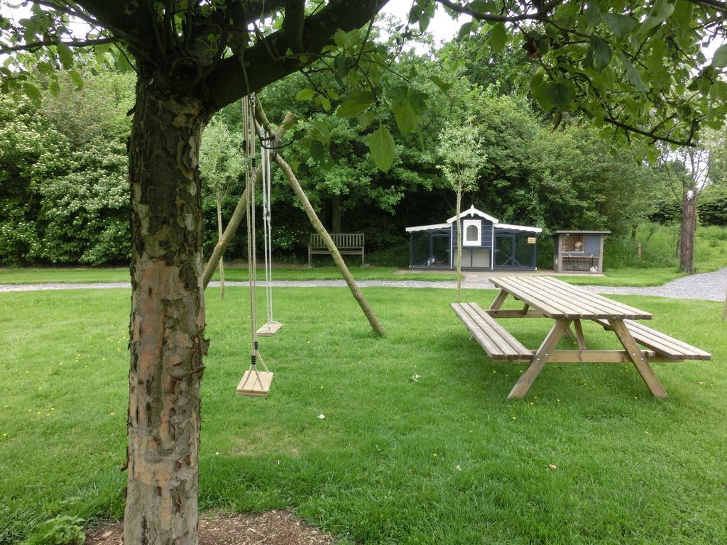 Pipowagen Camping Puur Genieten Bed and Breakfast Someren Exterior foto